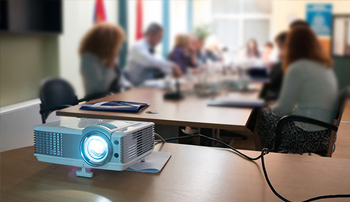 Projector On Rent